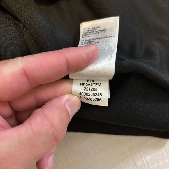 The North Face Women's Hybrination Thermal 3D Faux Fur Vest - Picture 9 of 9